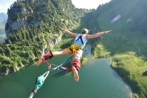 开云官网-俱乐部青训计划获得政府资金支持加速发展，足球俱乐部青训发展计划